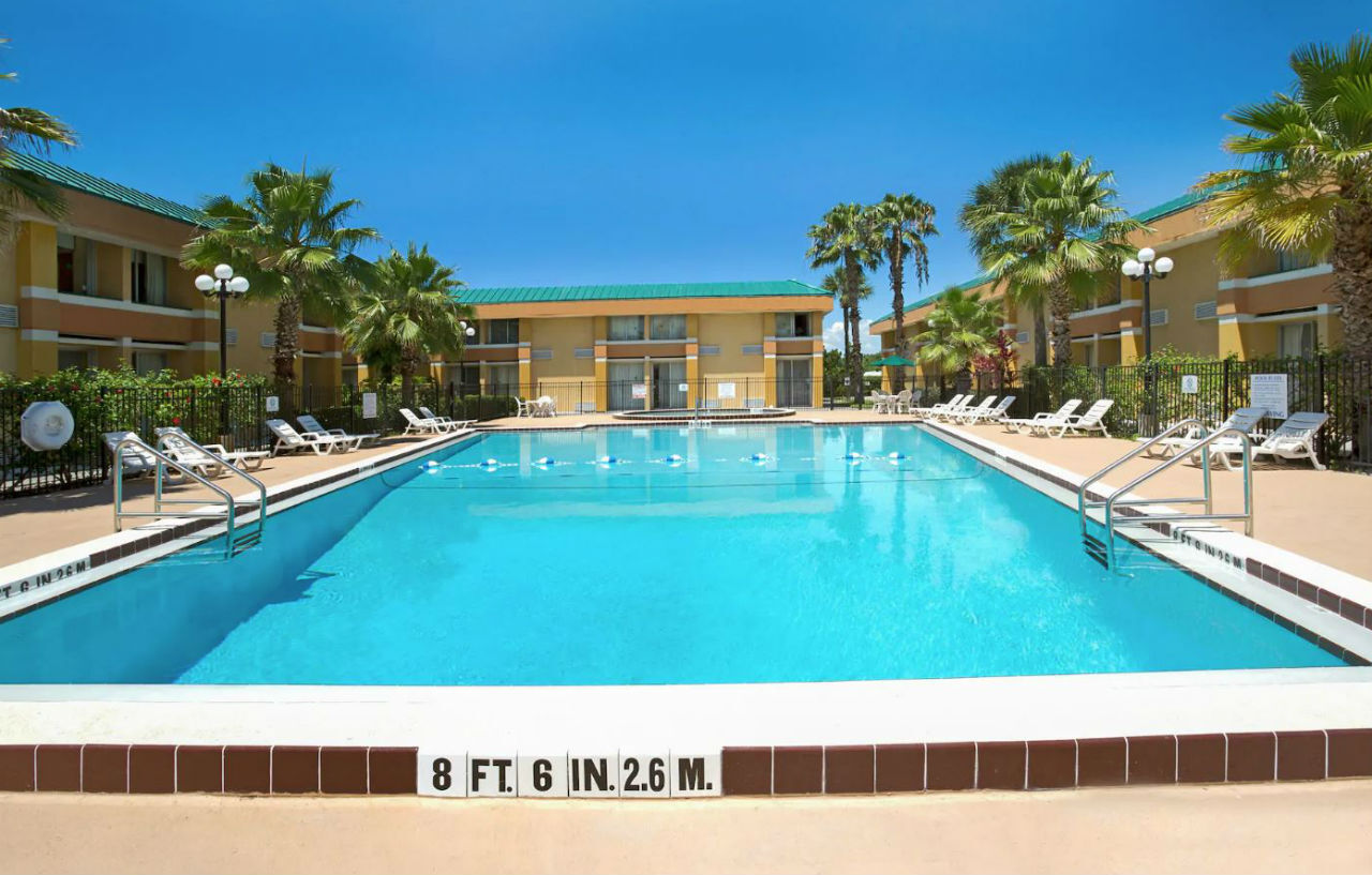 Garnet Inn & Suites Orlando Exterior foto